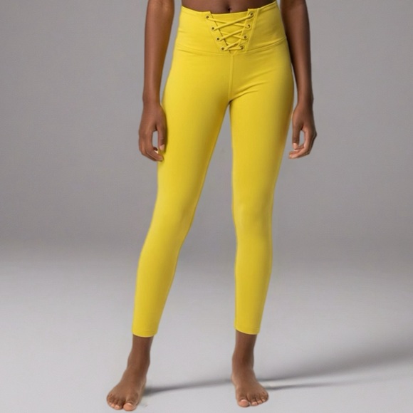 Lorna Jane Pants - 🐯 Lorna Jane Lace-Up Leggings